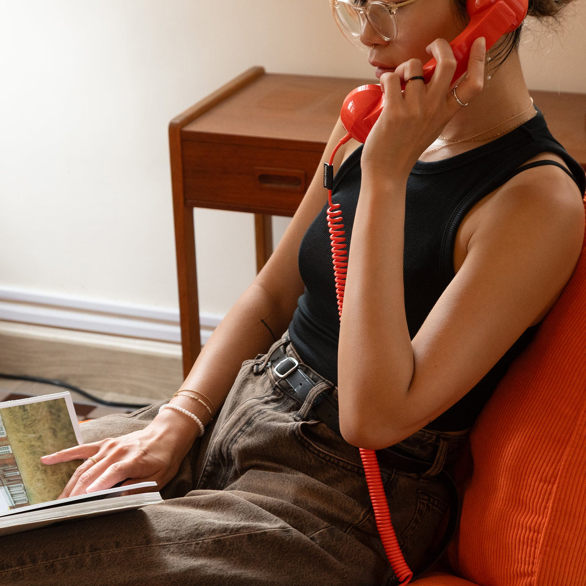 Native Union POP Phone lifestyle