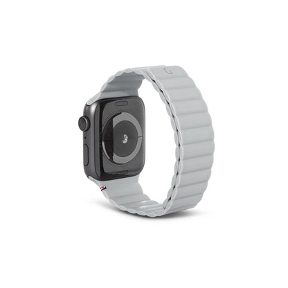 Decoded Silicone Magnetic Traction Strap for Apple Watch 42/44/45/46/49mm S1-11/SE/Ultra